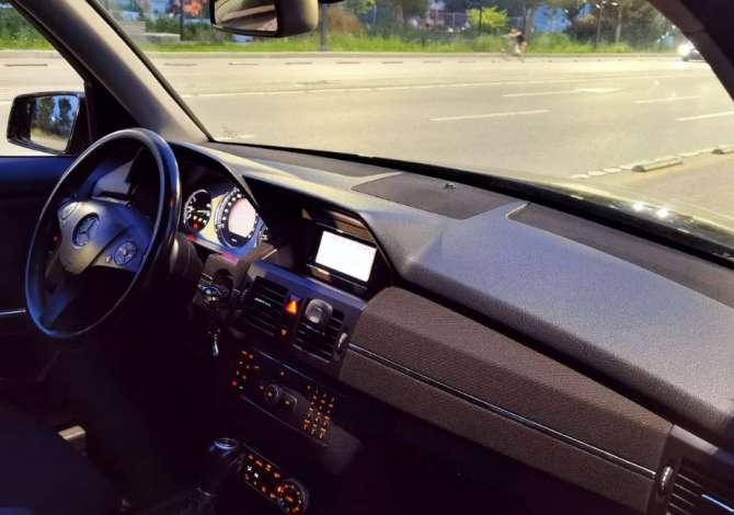  Mercedes Benz GLK .Cmim duke filluar nga 40 euro dita