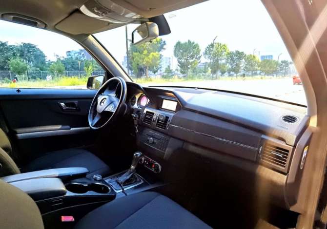  Mercedes Benz GLK .Cmim duke filluar nga 40 euro dita