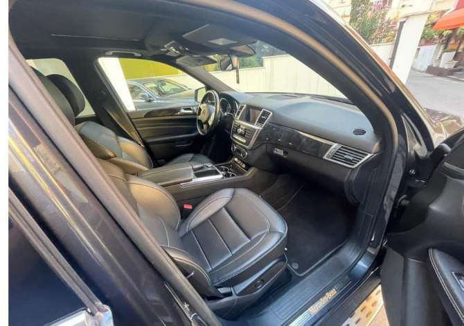 Auto in Vendita a Tirana, Mercedes-Benz, 2013 Diesel,Kambio Automatik Pagamento 20,500  Euro.