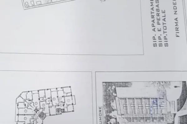 Appartamento in vendita a Tirana 1+1, SemiArredato