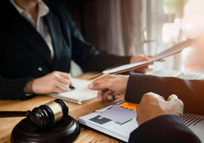 Legal Services in Tirana - 1 Leke