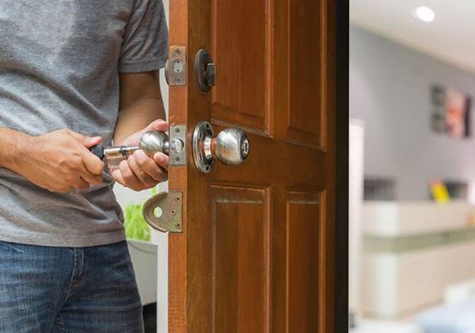 Servizi di srredamento a Elbasan - 1,000 Leke