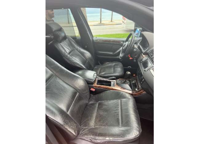 Jepet me qera BMW X5 duke filluar nga 60 euro ne dite