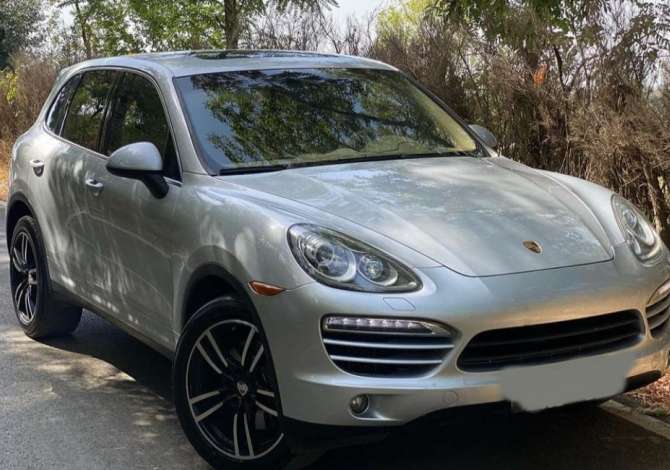 Jepet me qera Porche Cayenne duke filluar nga 200 euro ne dite