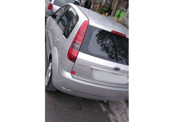 Jepet me qera Ford Fiesta duke filluar nga 25 euro ne dite