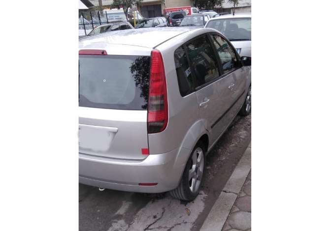 Noleggio Auto a Valona - 25 Euro