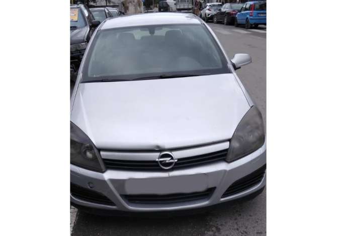 Jepet me qera Opel Astra duke filluar nga 25 euro ne dite