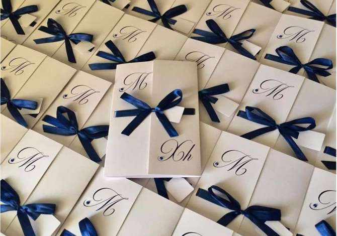 Kompani eventesh qe ofron organizimin dhe dekorimin e ambienteve per dasma e festa te tjera