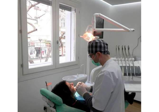 Klinike Dentare ofron game te gjere sherbimesh me cilesi dhe profesionalizem te larte