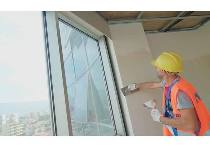 Kompani qe ofron nje portofol te gjere produktesh ne sektore te ndryshem si objekte banimi,tregtare