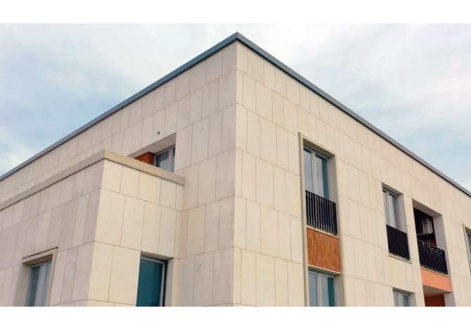 Kompani qe ofron nje portofol te gjere produktesh ne sektore te ndryshem si objekte banimi,tregtare