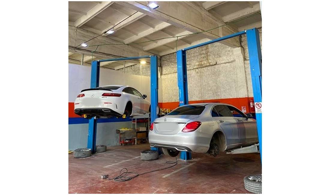 Auto Servis ofron sherbime xhenerike,motorrike,mekanike,elektrike.