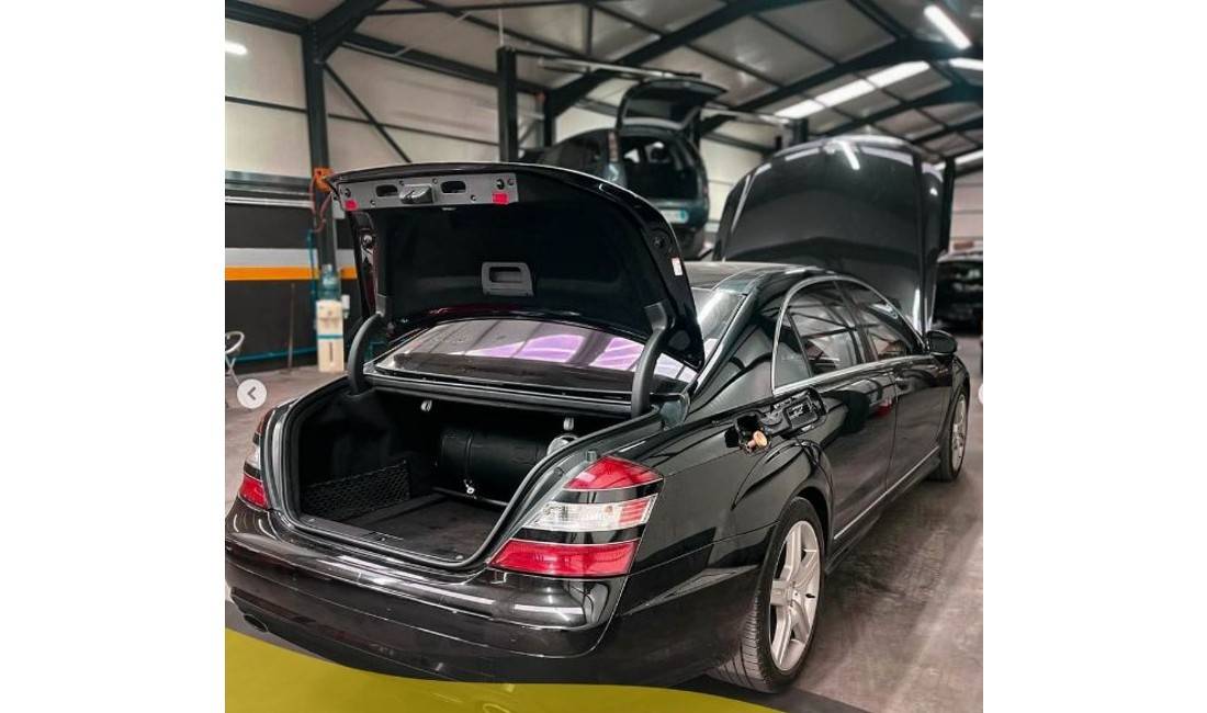 Servis ofron sherbime mekanike,montime impiante gazi,programime me kompjuter,mbushje kondicioneri,shitje makinash