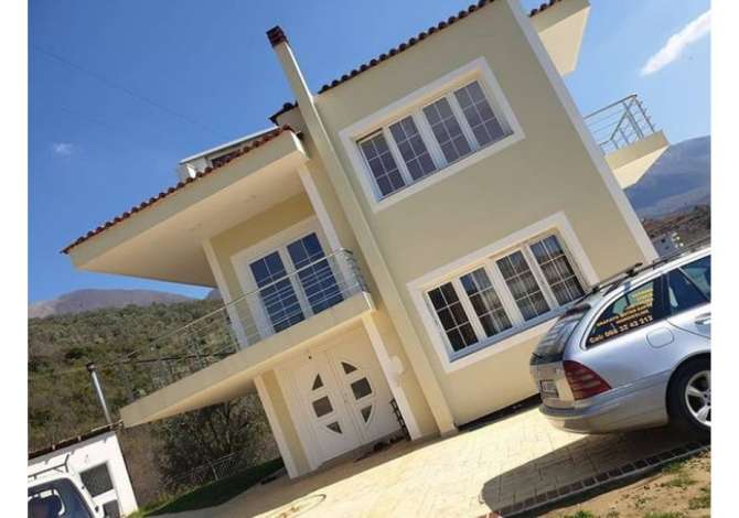 Kompani ndertimi qe ofron sherbime si:termoizolime,hidroizolime,punime gipsi,patinime,lyerje,suva etj.