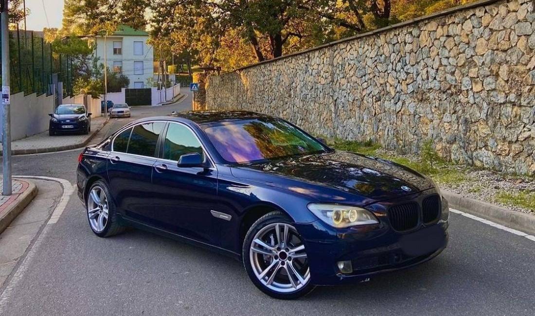  Jepet me qera BMW S7 duke filluar nga 85 euro dita