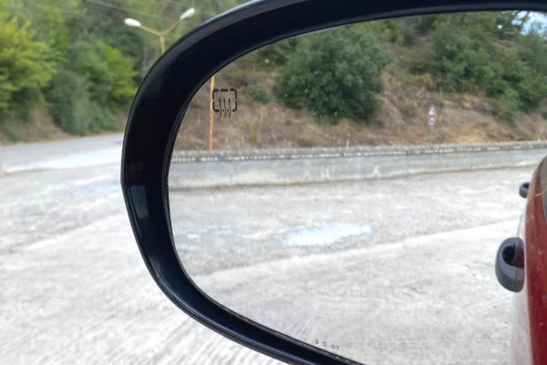 Auto in Vendita a Tirana, Dodge, 2007 gasoline-gas,Kambio Automatik Pagamento 3,500  Euro.