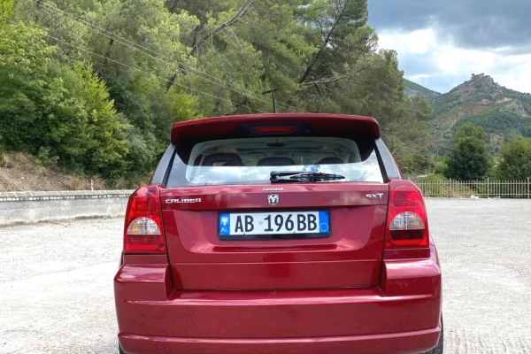 Auto in Vendita a Tirana, Dodge, 2007 gasoline-gas,Kambio Automatik Pagamento 3,500  Euro.