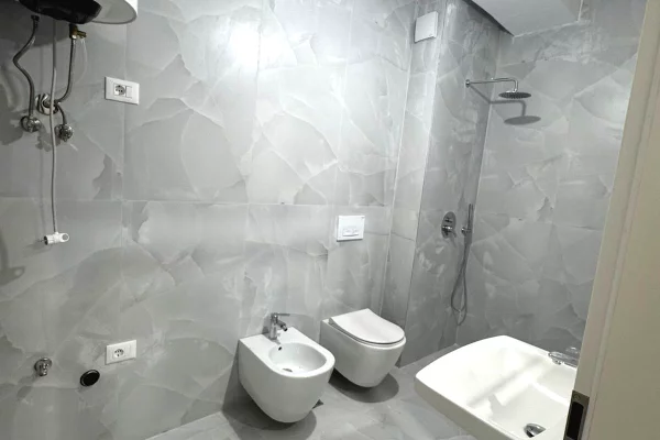 🏢 Apartament 1+1 per Zyra me Qira tek Rezidenca Kaimi 🖥️✨
