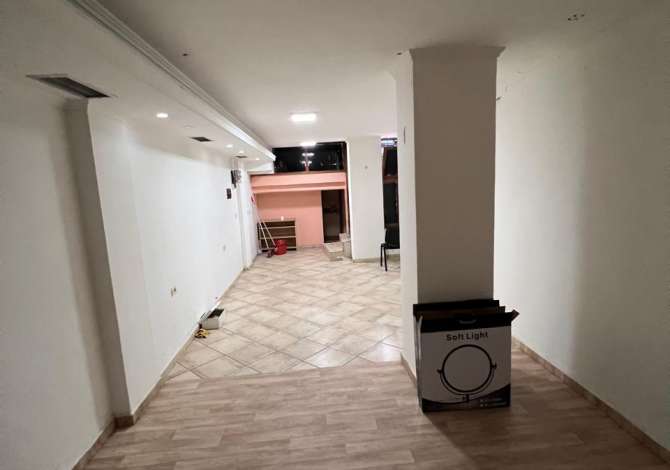 Dyqan me qera ne rrugen Bardhyl