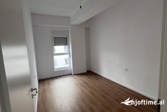 Apartment for sale in Tirana 1+1, Emty