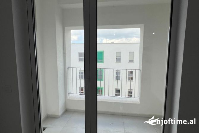 Apartment for sale in Tirana 1+1, Emty