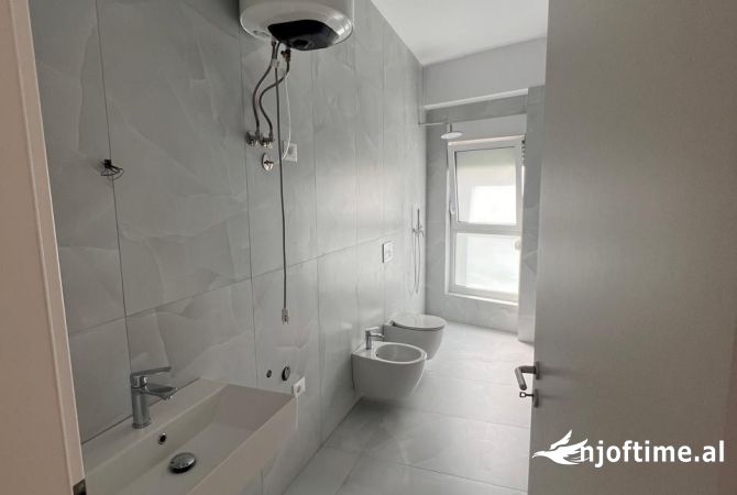 Apartment for sale in Tirana 1+1, Emty