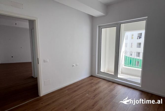 Apartment for sale in Tirana 1+1, Emty