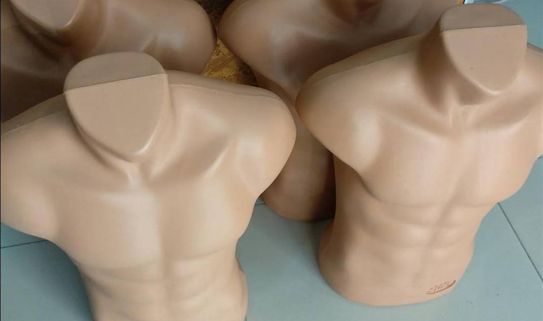 Manekina per meshkuj