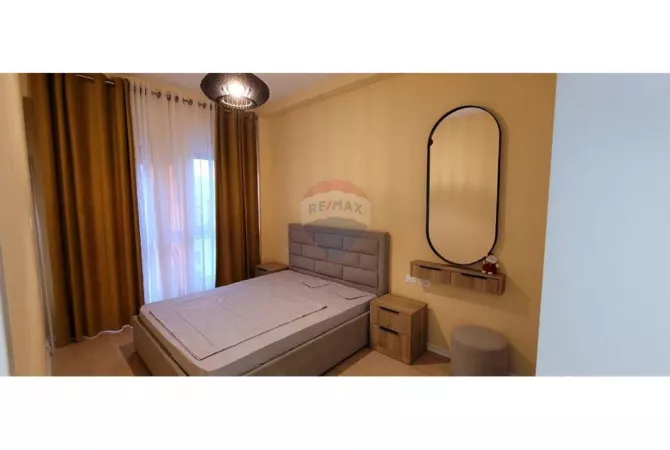 Shtepi me qera Apartament ne Tirane, 1+1, Mobilimi E mobiluar, Pagesa 550  Euro.