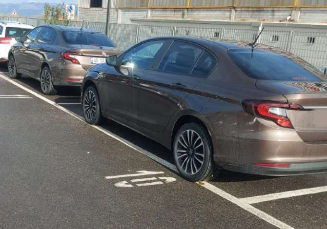 Jepet me qera Fiat , duke filluar nga 60 euro dita