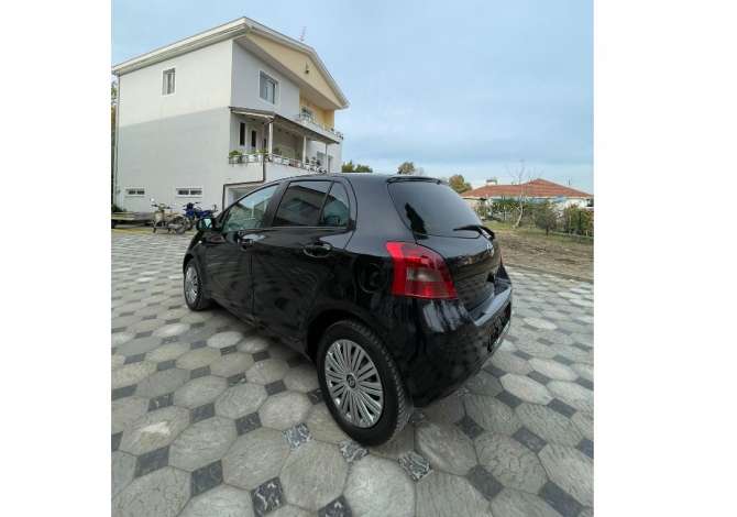 Noleggio Auto a Valona - 35 Euro