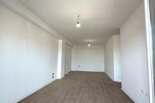 Shtepi ne shitje Apartament ne Tirane, 2+1, Mobilimi Bosh, pa mobiluar, Pagesa 21,615,000  Leke.