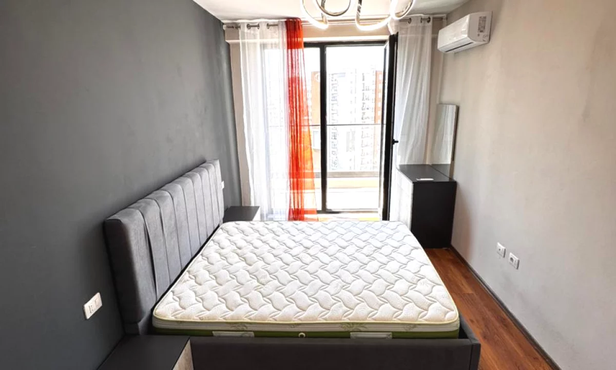 Shtepi ne shitje Apartament ne Tirane, 1+1, Mobilimi E mobiluar, Pagesa 144,300  Euro.