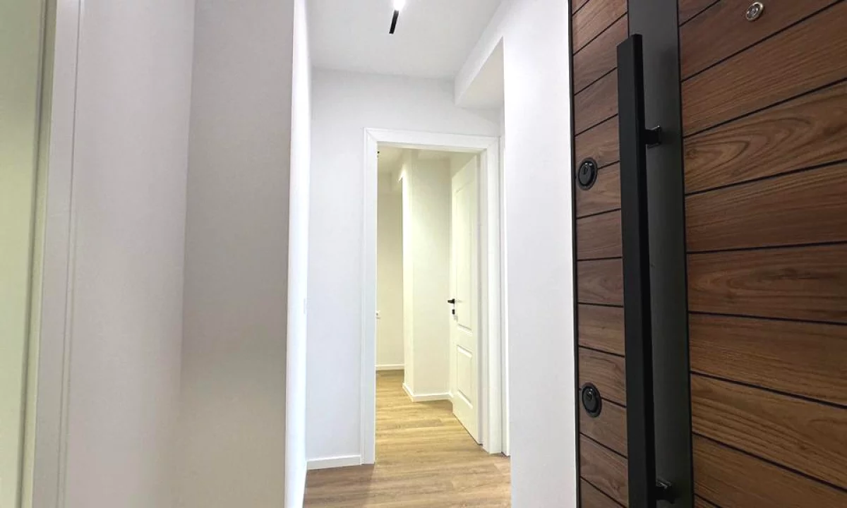 Apartment for sale in Tirana 1+1, Emty