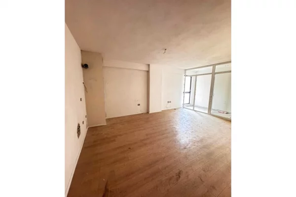 Shtepi ne shitje 2+1 ne Tirane - 155,720 Euro