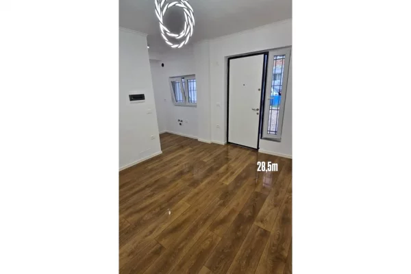 Shtepi ne shitje Garsoniere ne Tirane - 80,000 Euro