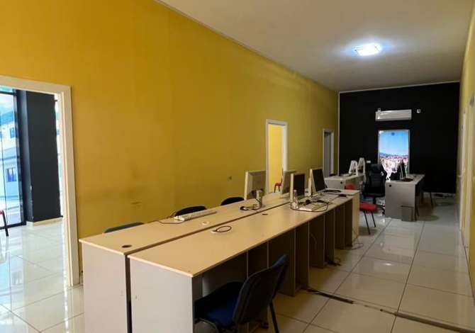 Ambient biznesi me qera 1+1 ne Tirane - 1,200 Euro