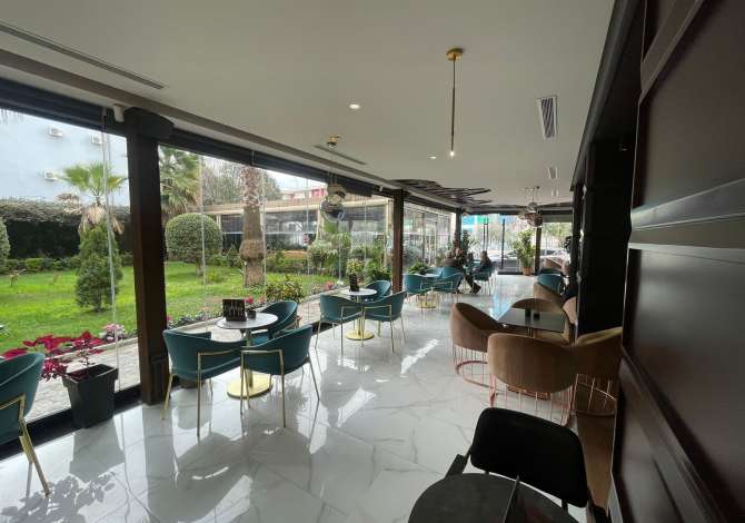 JEPET ME QERA LOKAL PERBALL PJETER BUDIT . TIRANE 