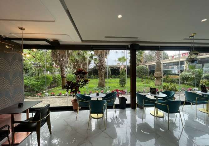 Ambient biznesi me qera 2+1 ne Tirane - 4,000 Euro