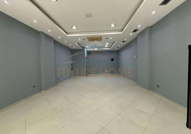 Business Property in Sale 1+1 in Tirana - 135,000 Euro