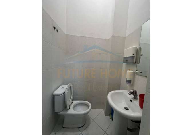 Shitet Ambjent Biznesi, Bulevardi Bajram Curri.Tirane