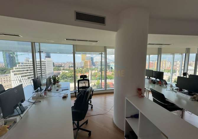 Qira, Ambient Zyrash, Bulevardi Bajram Curri