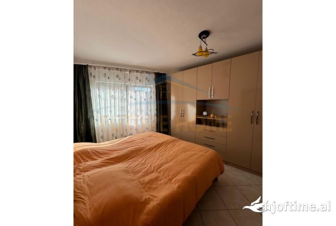 Shtepi me qera Apartament ne Tirane, 1+1, Mobilimi E mobiluar, Pagesa 350  Euro.