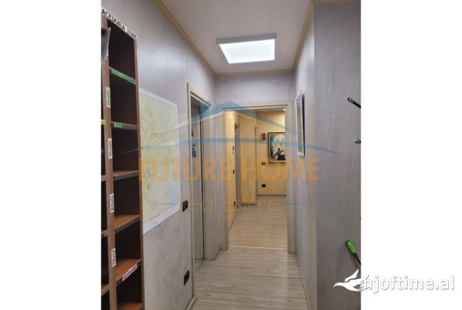 Qira, Ambient per zyra, Hilton Garden Inn Tirana