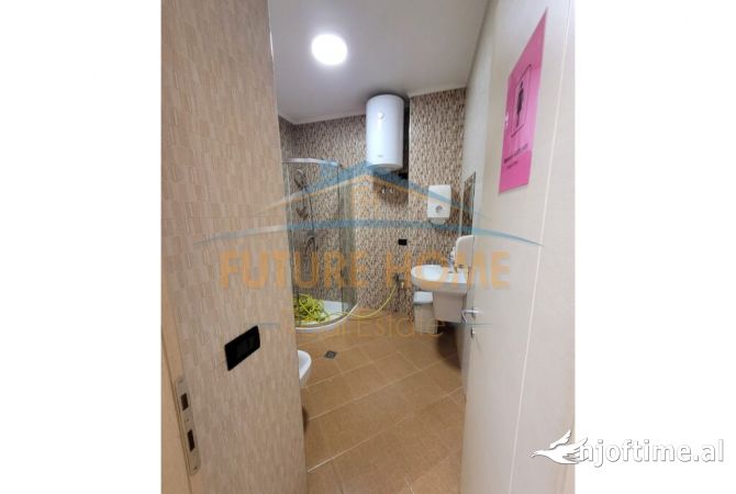 Qira, Ambient per zyra, Hilton Garden Inn Tirana