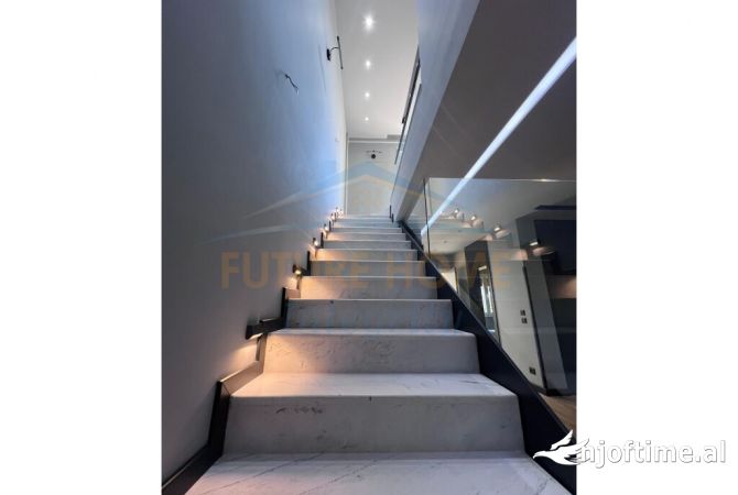 Luxury villas for rent in Durres 4+1, Furnished