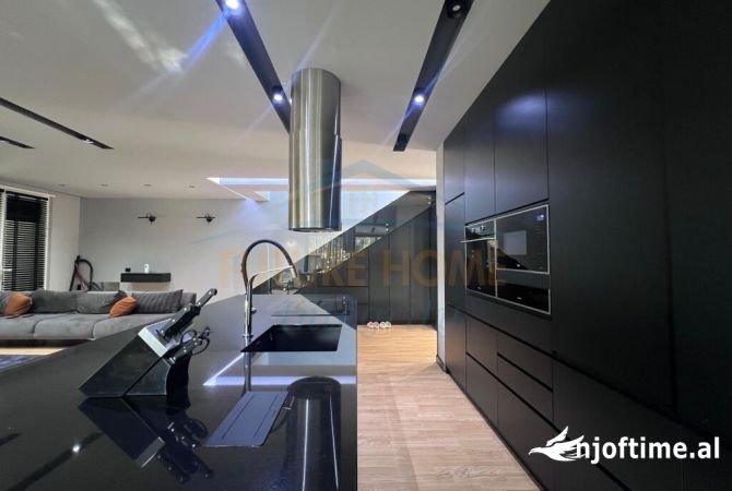 Luxury villas for rent in Durres 4+1, Furnished