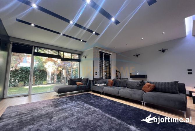 Luxury villas for rent in Durres 4+1, Furnished