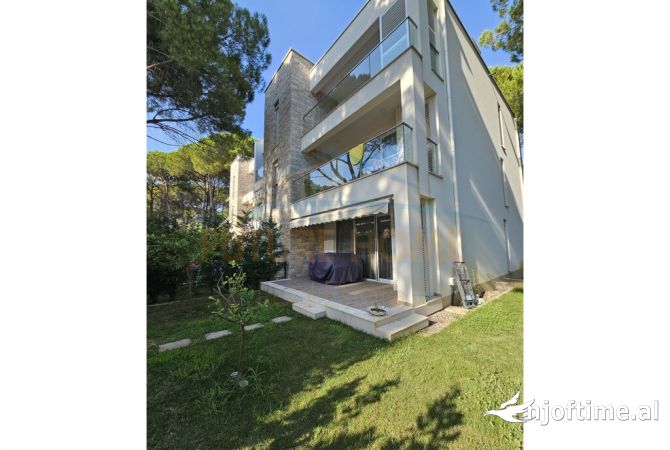 Appartamento in vendita a Durazzo 2+1, Arredato