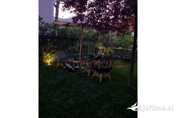 Villa di lusso in vendita a Durazzo 3+1, Arredato